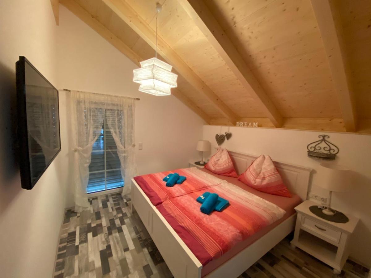 Apartments Edelweiss & Enzian - Gaestehaus Zum Fuchs Хермагор Екстериор снимка